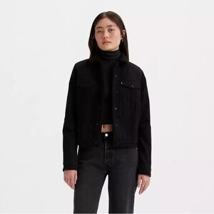 Levi’s | Black Sherpa Denim Jean Jacket